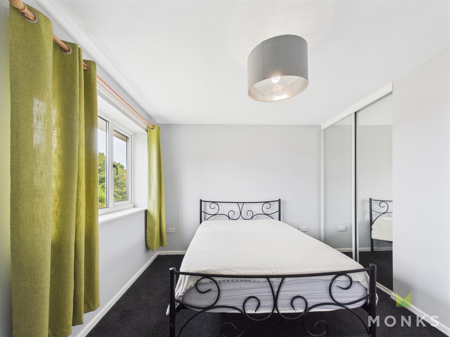 7 Chatwood Court, Shrewsbury, SY1 3SP To Let